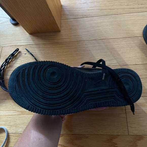 Black NIKE Air Forces - Picture 6 of 11